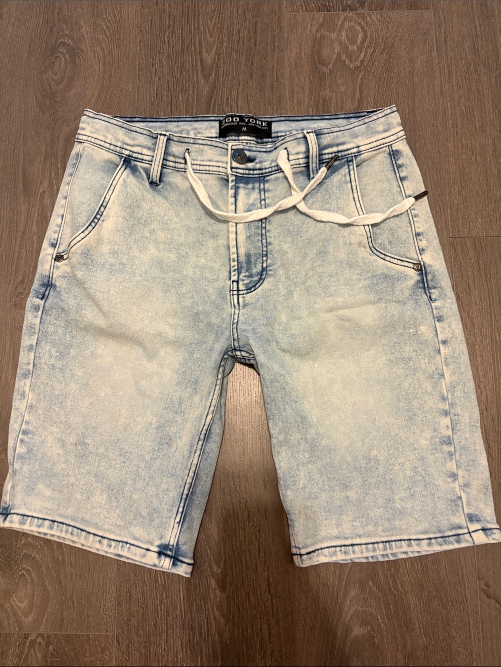 Light Wash Men's Denim Shorts with Drawstring Waist - Men